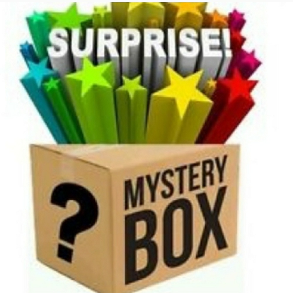Customized box of 5 sz.small clothing items